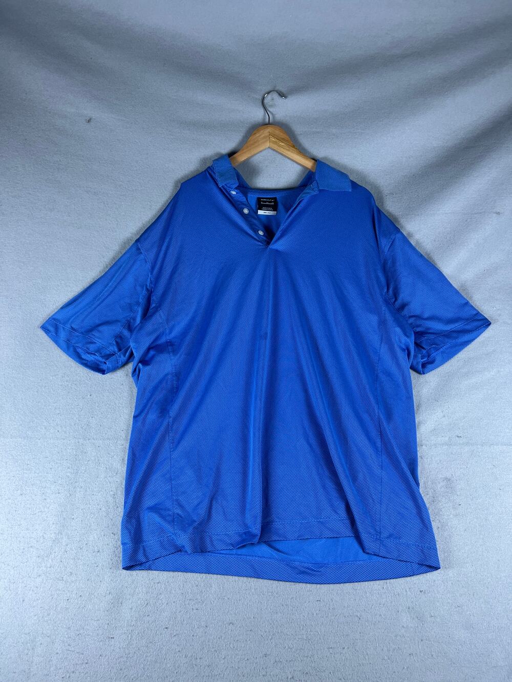 Nike Golf Polo Shirt Mens XL Royal Blue Dri-FIT Short Sleeve Performance Sports